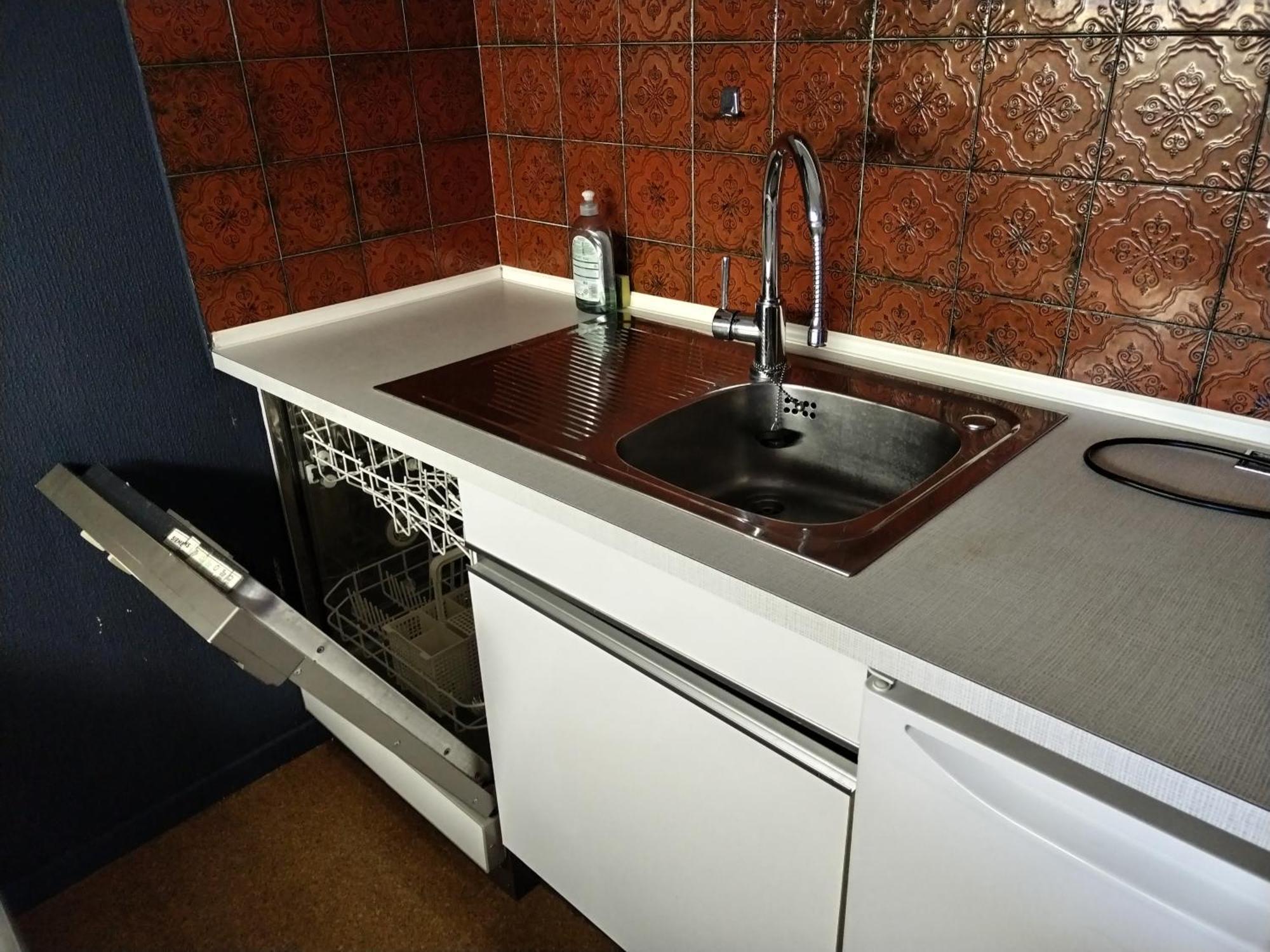 Waldeslust Warmbad Mit Balkon Und Privatem Parkplatz Apartment Villach Luaran gambar