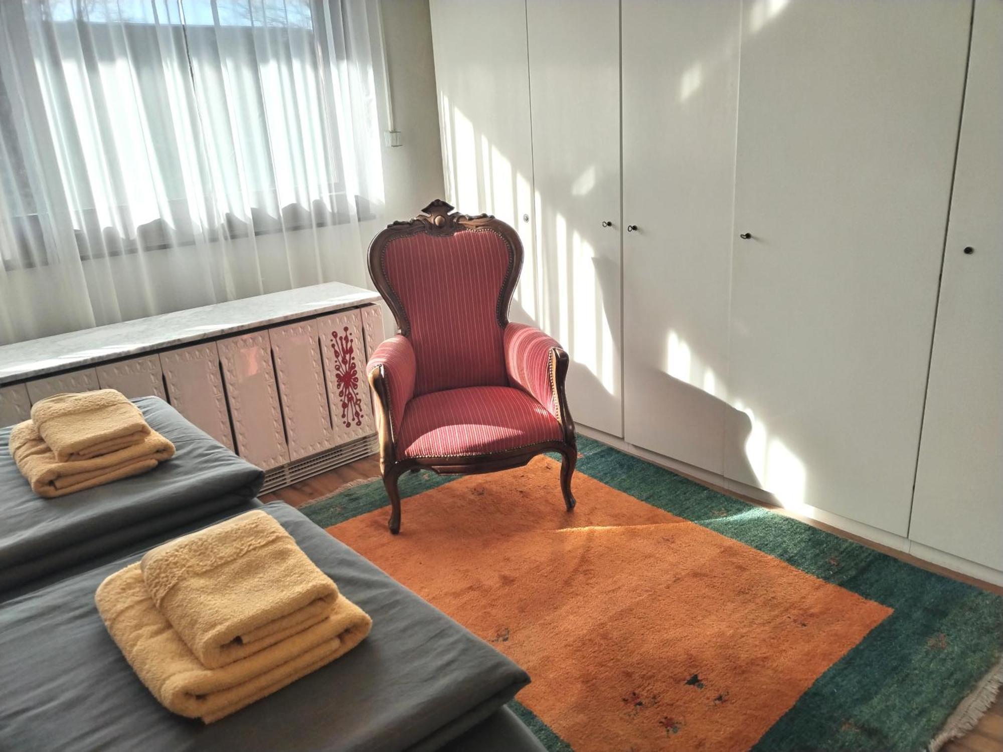 Waldeslust Warmbad Mit Balkon Und Privatem Parkplatz Apartment Villach Luaran gambar