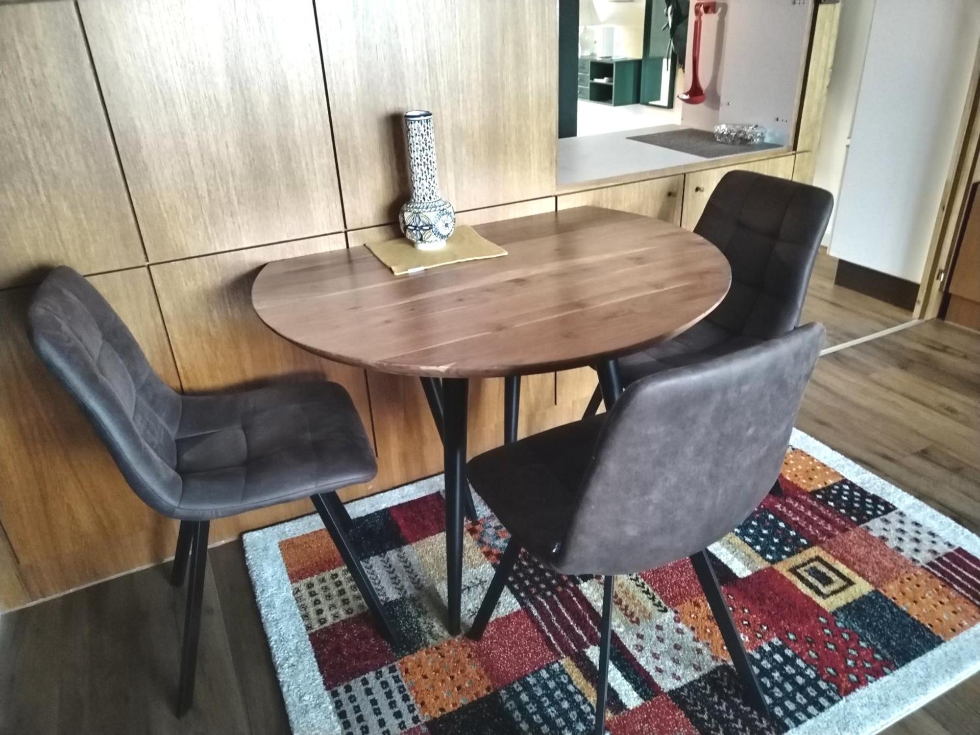 Waldeslust Warmbad Mit Balkon Und Privatem Parkplatz Apartment Villach Luaran gambar