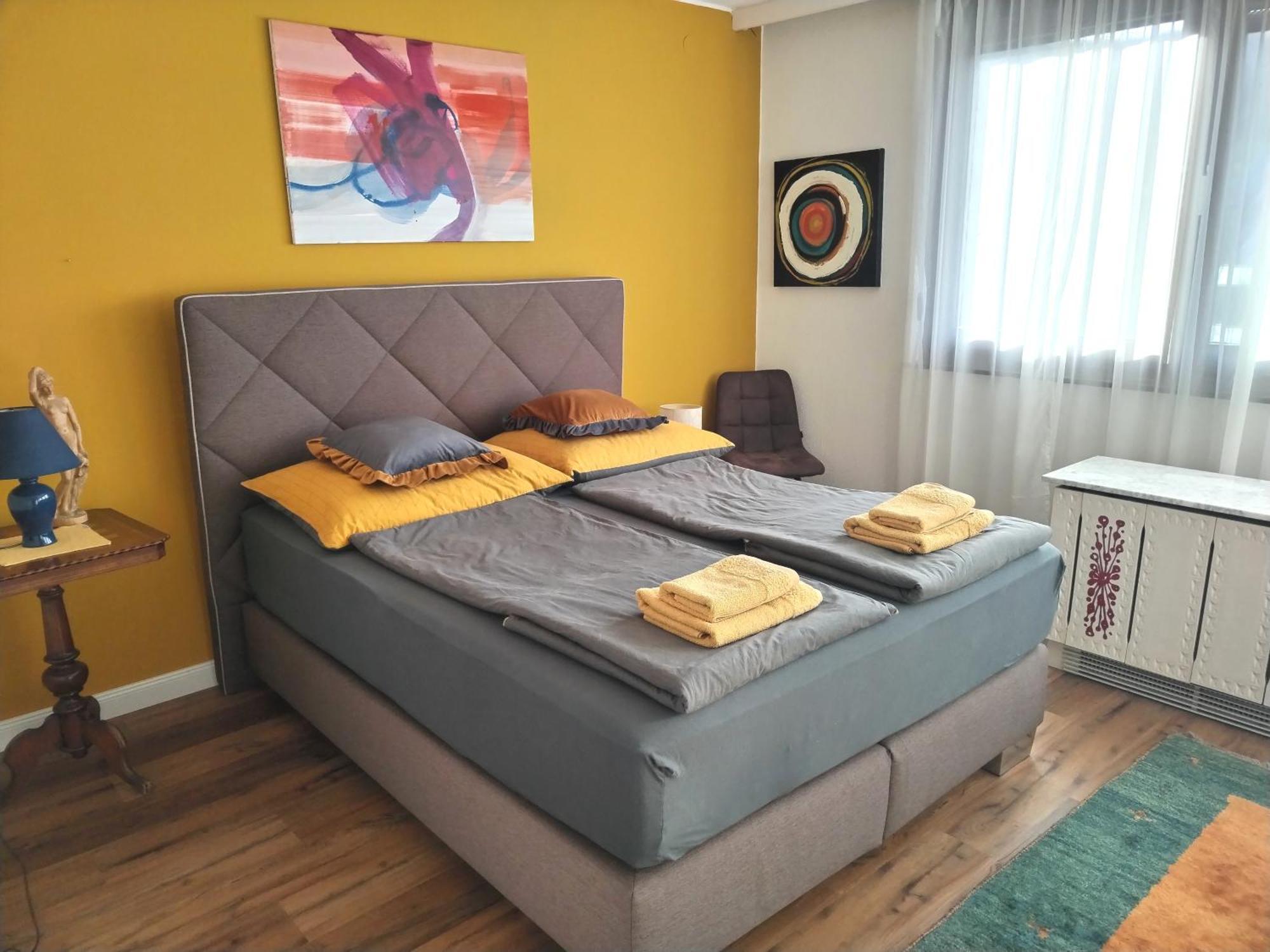 Waldeslust Warmbad Mit Balkon Und Privatem Parkplatz Apartment Villach Luaran gambar